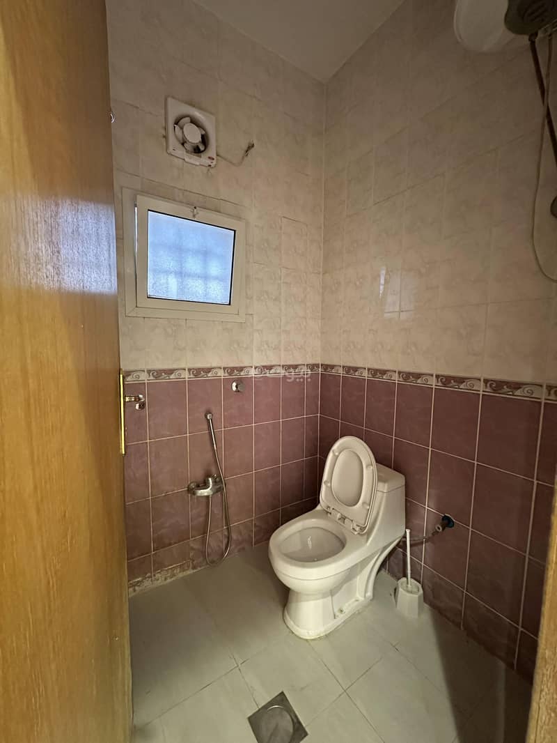5 bedroom villa in Ishbiliyah, Riyadh 14
