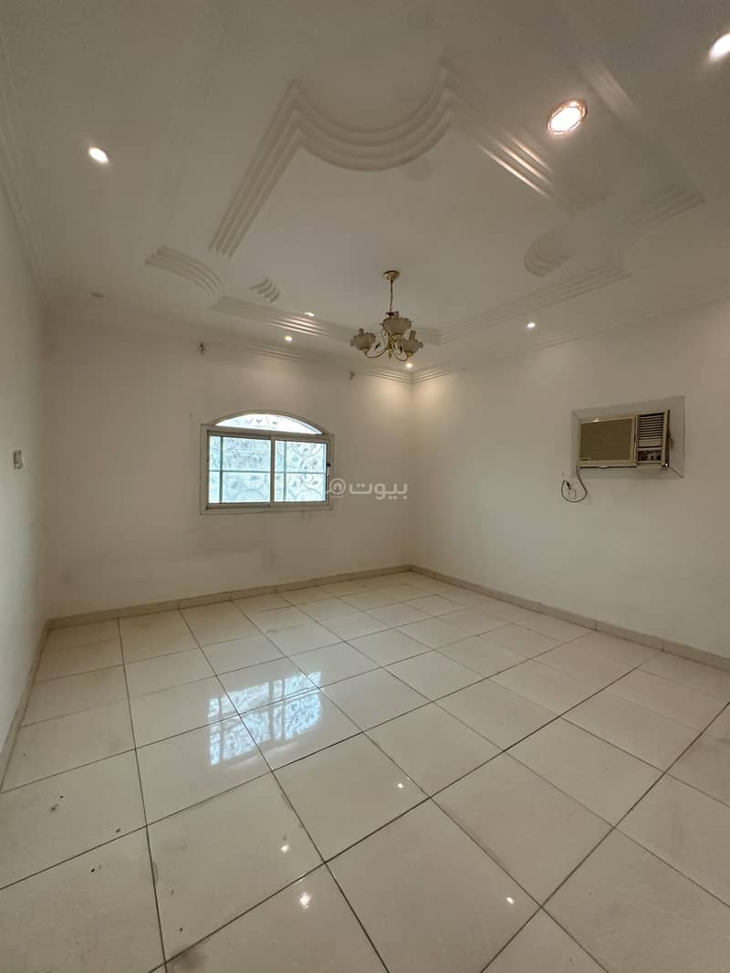 5 bedroom villa in Ishbiliyah, Riyadh 37