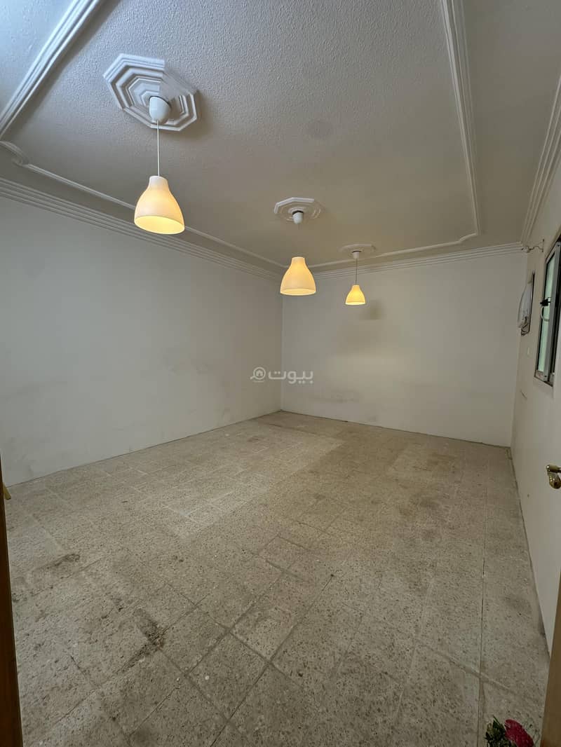 5 bedroom villa in Ishbiliyah, Riyadh 40