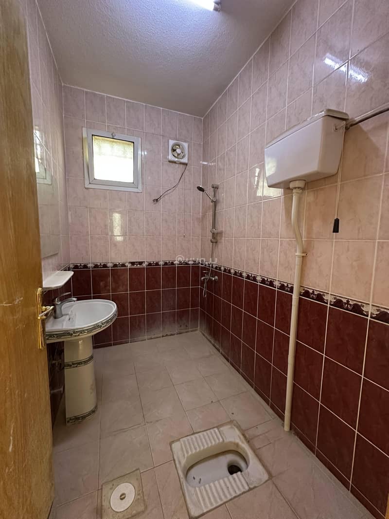 5 bedroom villa in Ishbiliyah, Riyadh 41