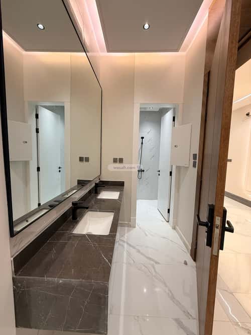 4 bedroom apartment in Dhahrat Laban 8