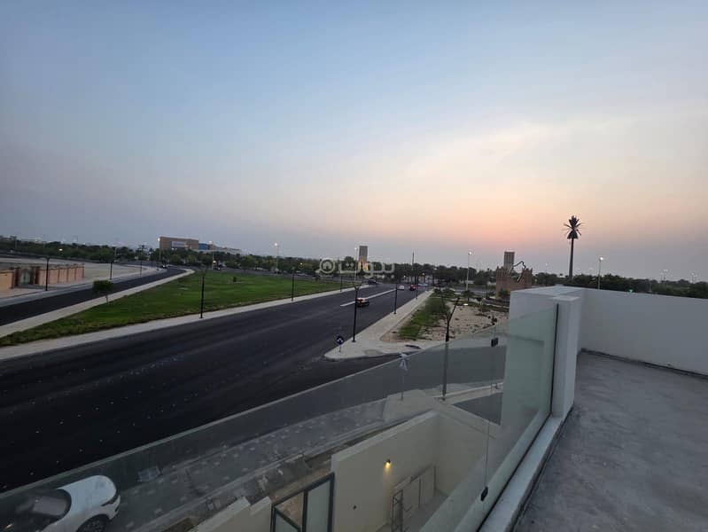 4 bedroom villa in Ash Shati Al Gharbi, Eastern Province 2