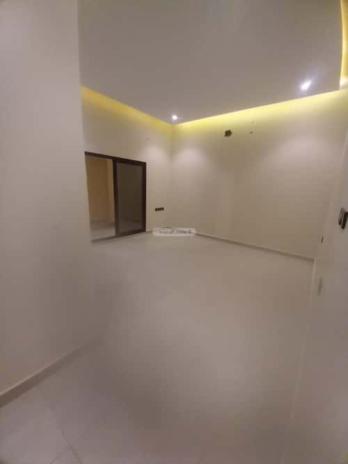 3 bedroom apartment in Dhahrat Laban 2