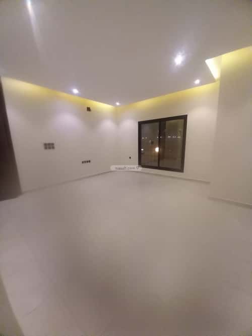 3 bedroom apartment in Dhahrat Laban 3