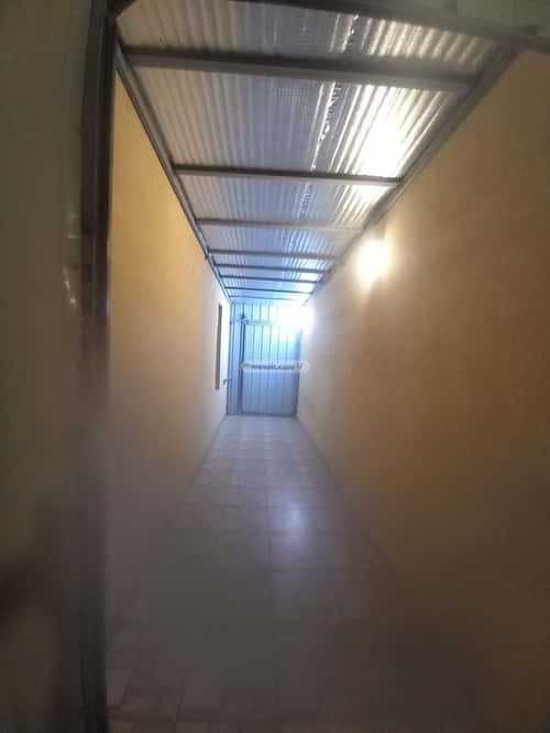 3 bedroom apartment in Dhahrat Laban 4