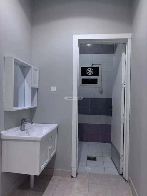 شقة 3 غرف في الرمال 5