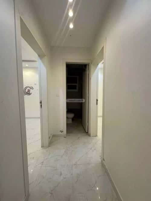 شقة 3 غرف في الرمال 2