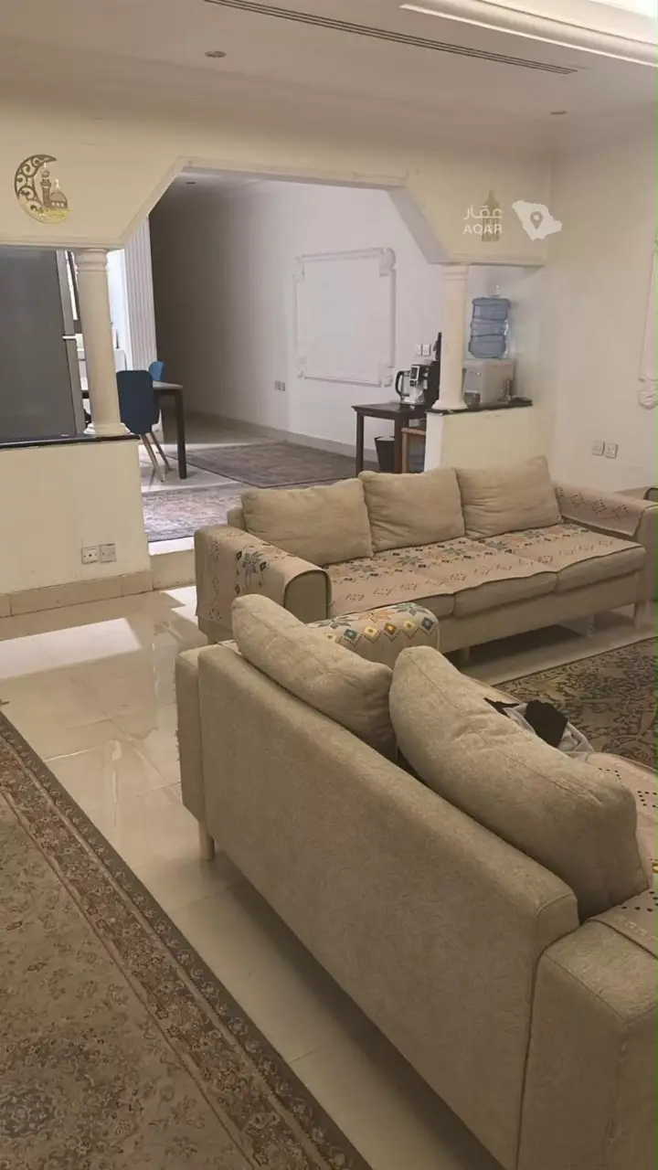 8 bedroom villa in Al Murooj, Riyadh 2