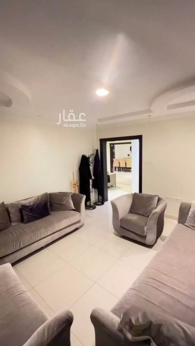 4 bedroom villa in Al Rabie, Riyadh 6