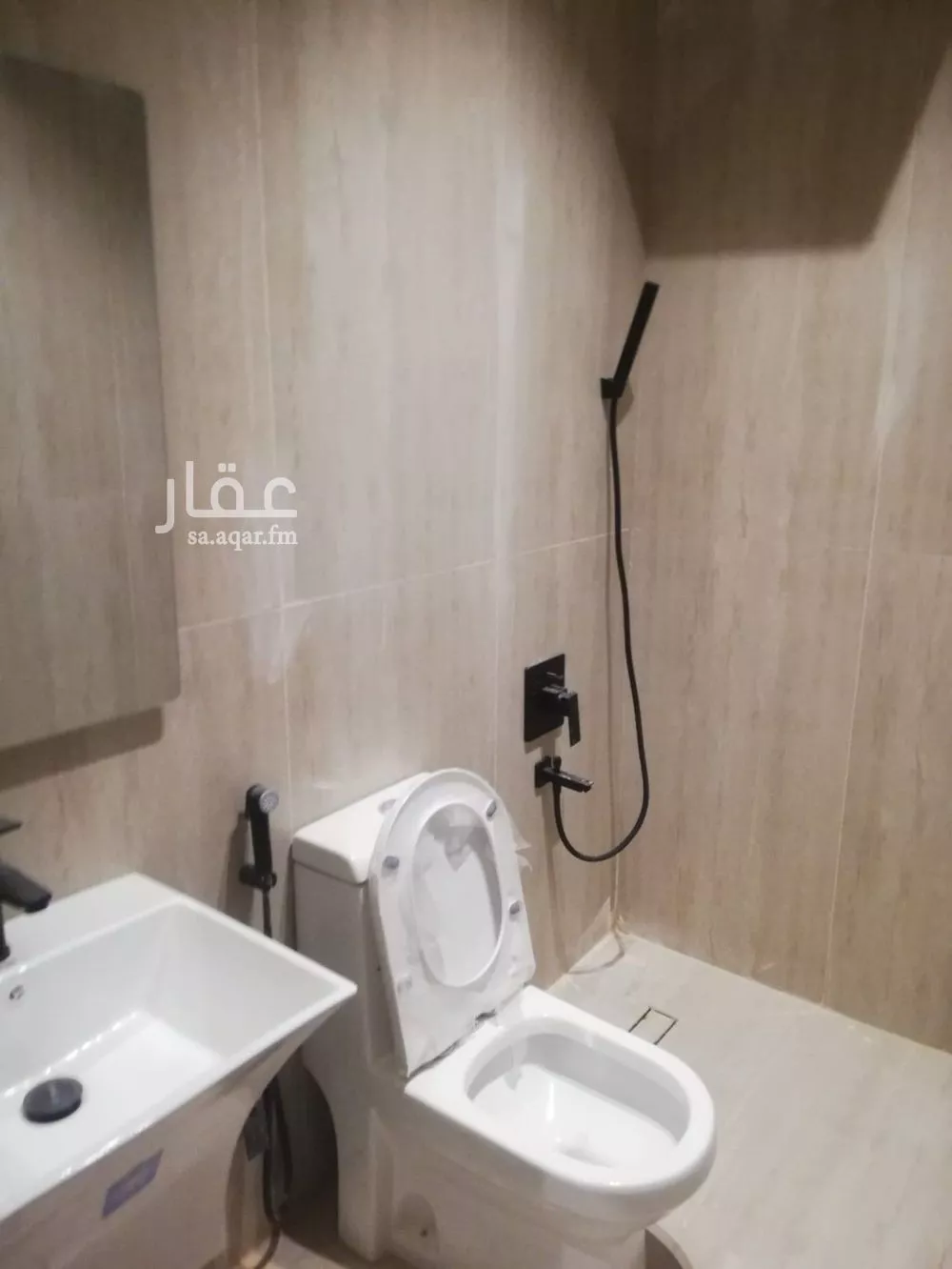 4 bedroom villa in Al Hazm, Riyadh 4