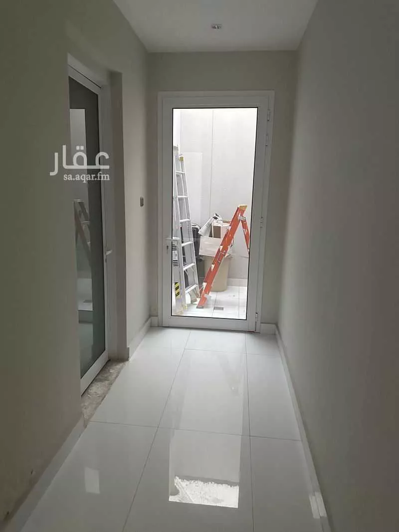 4 bedroom villa in Irqah, Riyadh 4