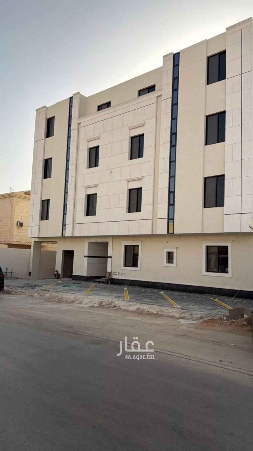 عقار 39 غرف في المعيزلة، الرياض