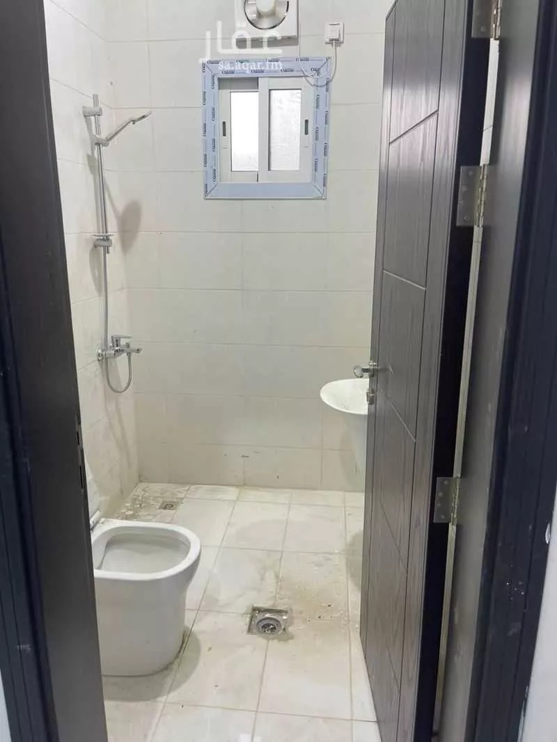 4 bedroom apartment in Az Zomorod, Jeddah 11