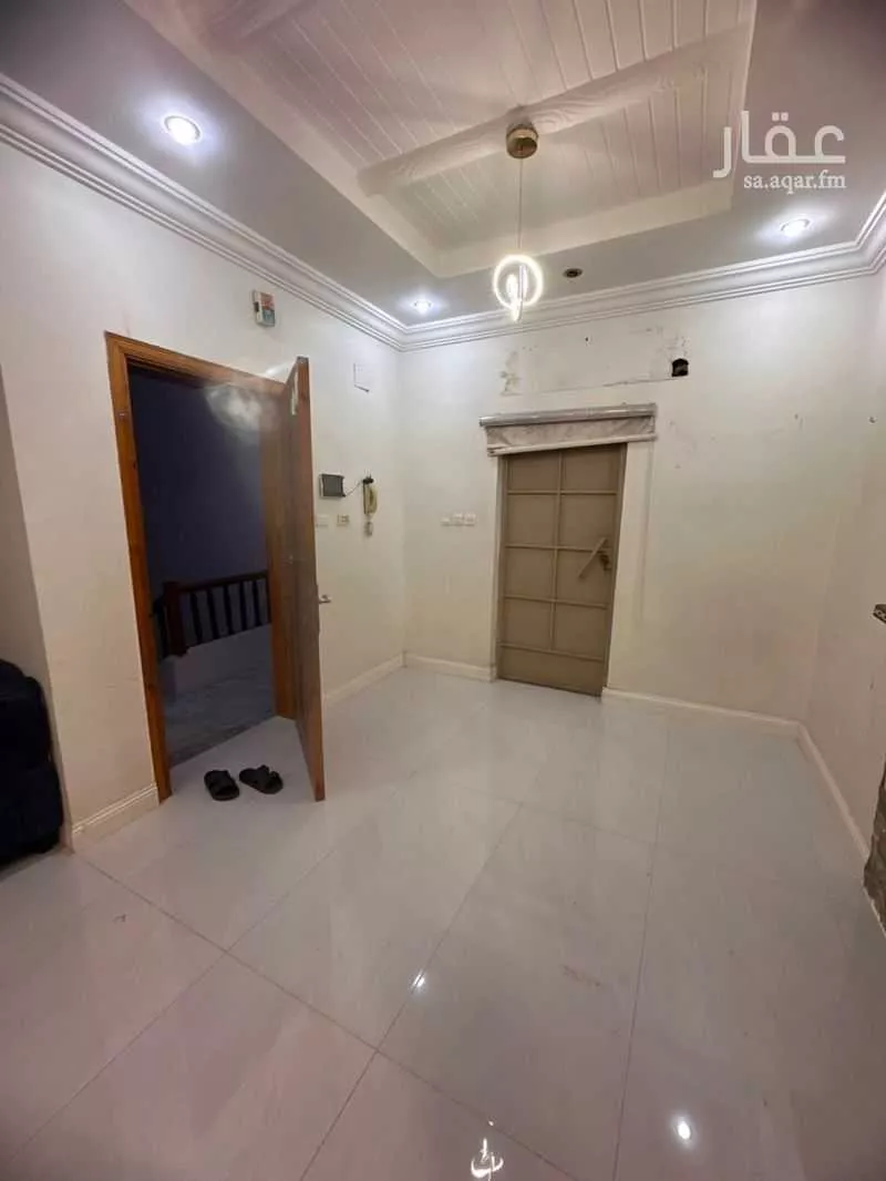 3 bedroom apartment in Al Muntazah, Jeddah 3