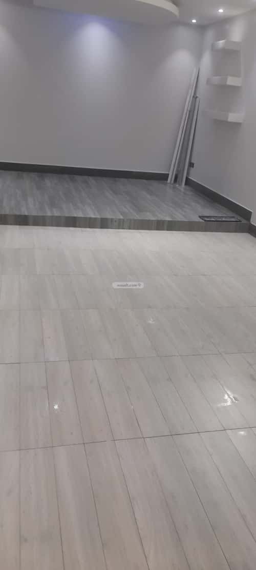 3 bedroom apartment in Al Yarmouk 4