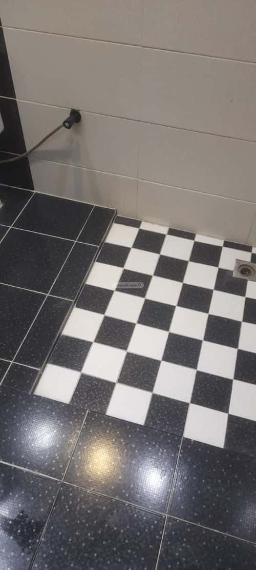 3 bedroom apartment in Al Yarmouk 7