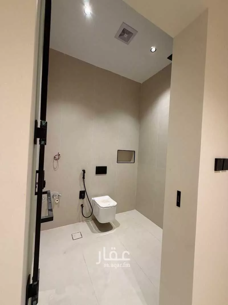 فيلا 4 غرف في الفنار، الدمام 10