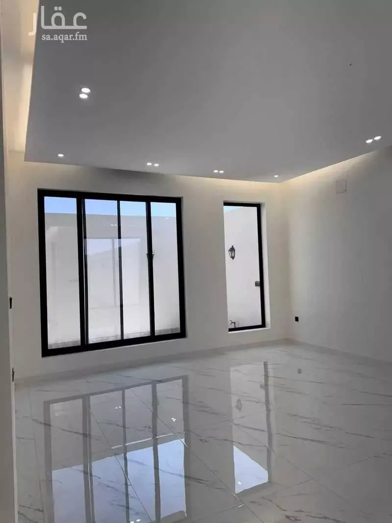 3 bedroom villa in Al Qashlah, Eastern Province 8