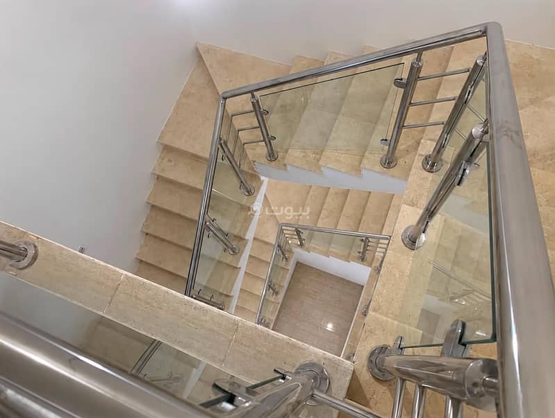 5 bedroom villa in Khuzam, Riyadh 14