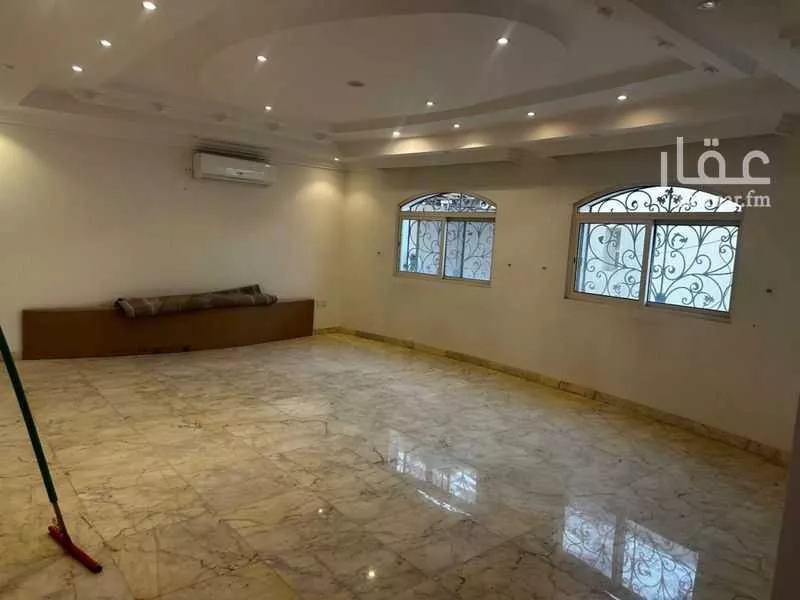 6 bedroom villa in Al Rawabi, Riyadh 6