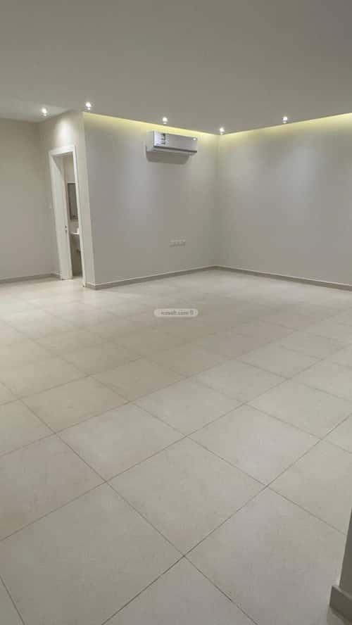 3 bedroom floor in Al Qairawan 1
