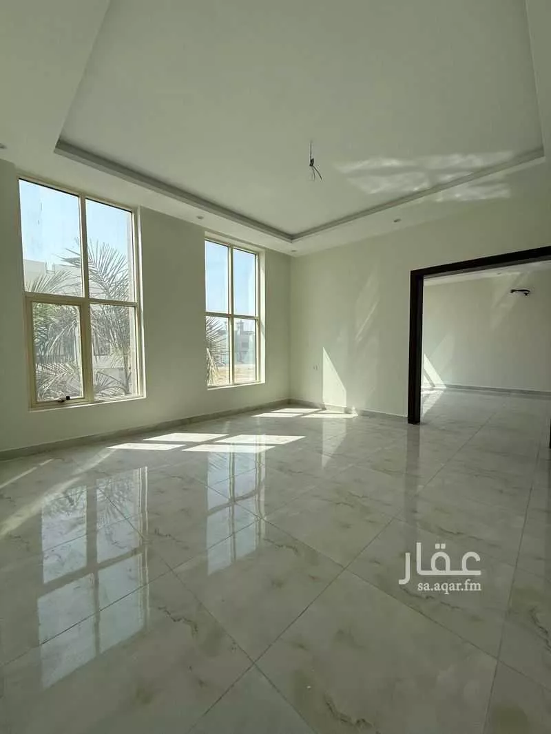 الطابق في الزمرد
