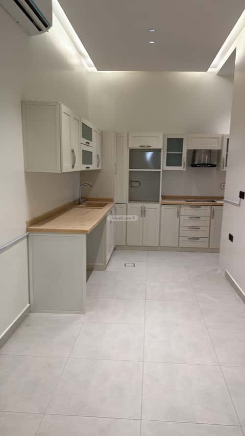 2 bedroom apartment in Al Rabwa, Riyadh 5