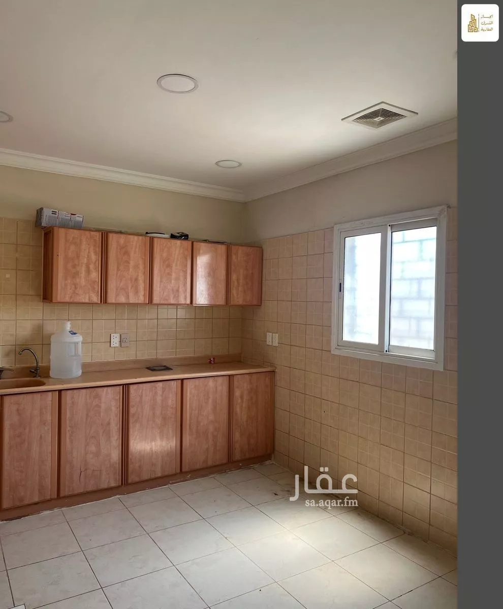 3 bedroom apartment in Tihamah, Eastern Province 4