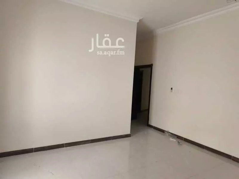 4 bedroom apartment in Dana Al Shamaliah, Eastern Province 3