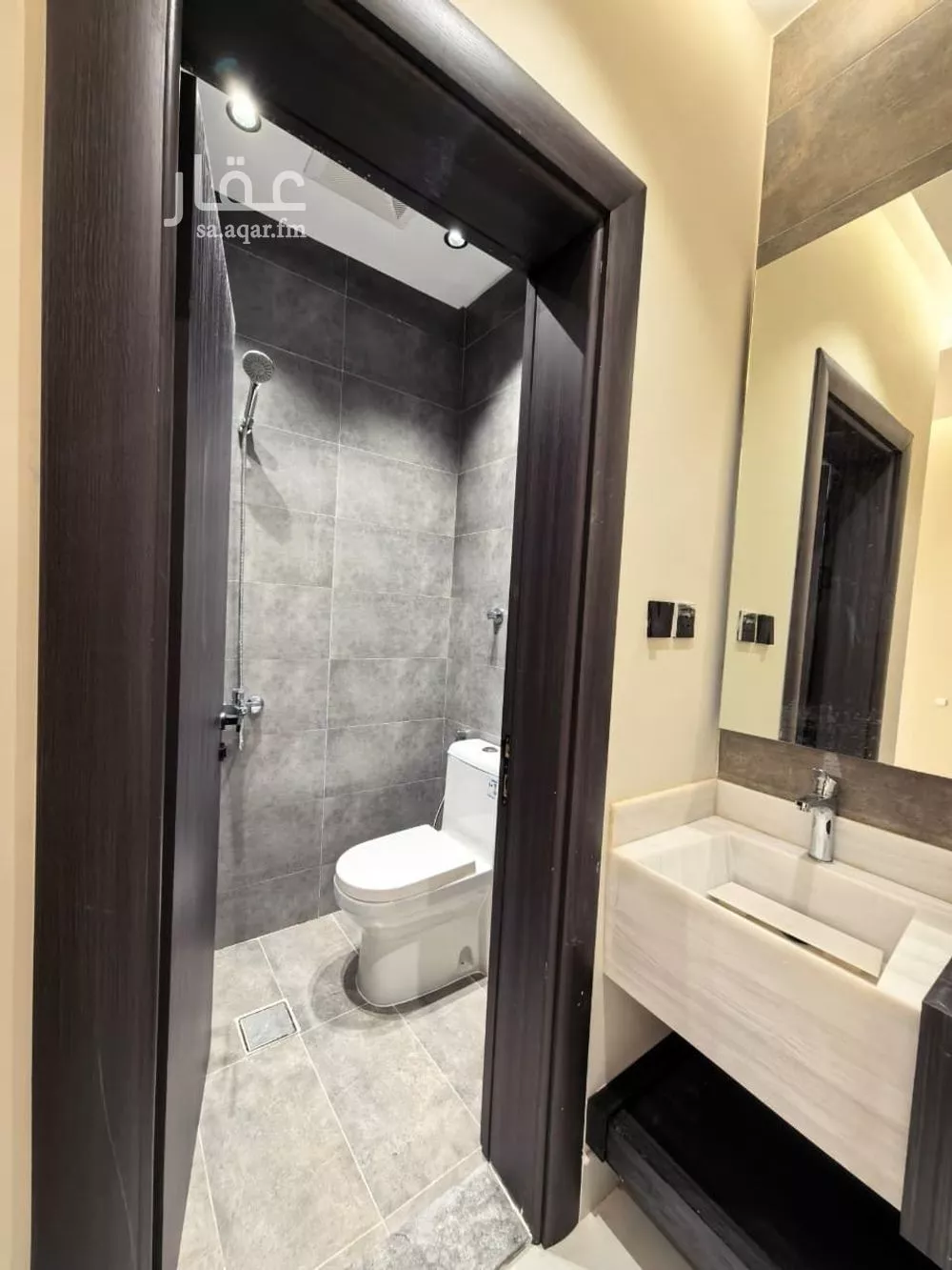 4 bedroom apartment in Al Bawadi, Jeddah 7