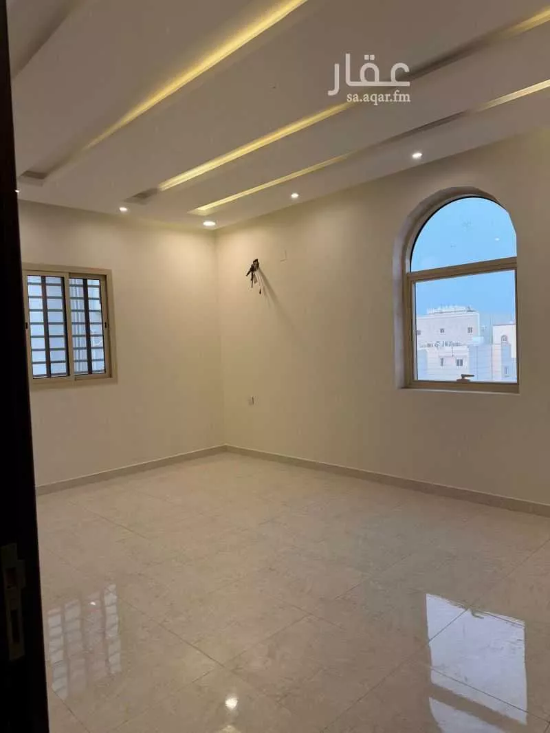 3 bedroom apartment in Al Shati, Jazan 8