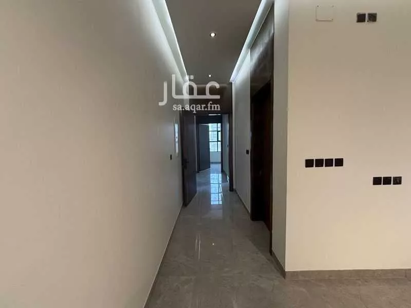 3 bedroom apartment in Az Zomorod, Jeddah 6