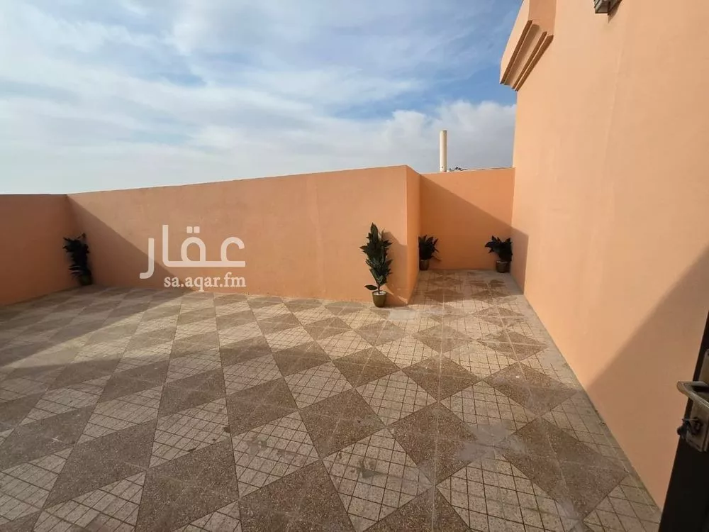 3 bedroom apartment in Dahiat King Fahd, Eastern Province 11