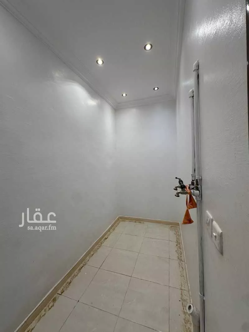 3 bedroom apartment in Mudhainib, Madinah 4