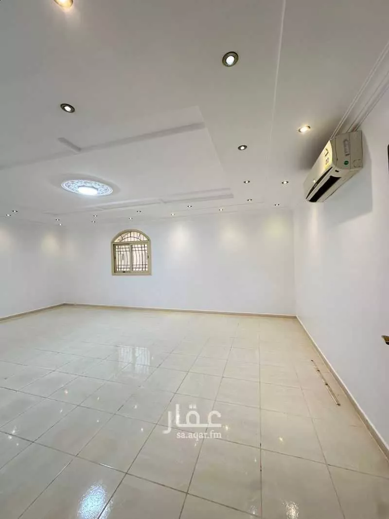 3 bedroom apartment in Mudhainib, Madinah 16