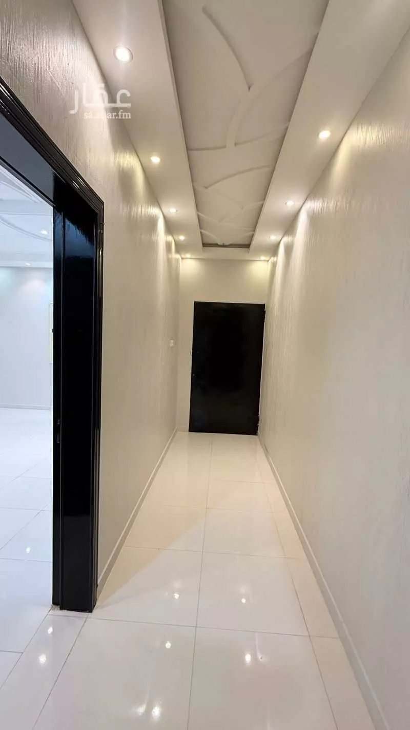3 bedroom apartment in Mukhtat Al Musa, Khamis Mushait 2