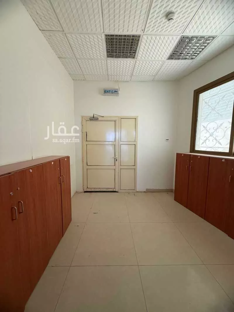 عقار 5 غرف في الملك عبدالله، الرياض 6