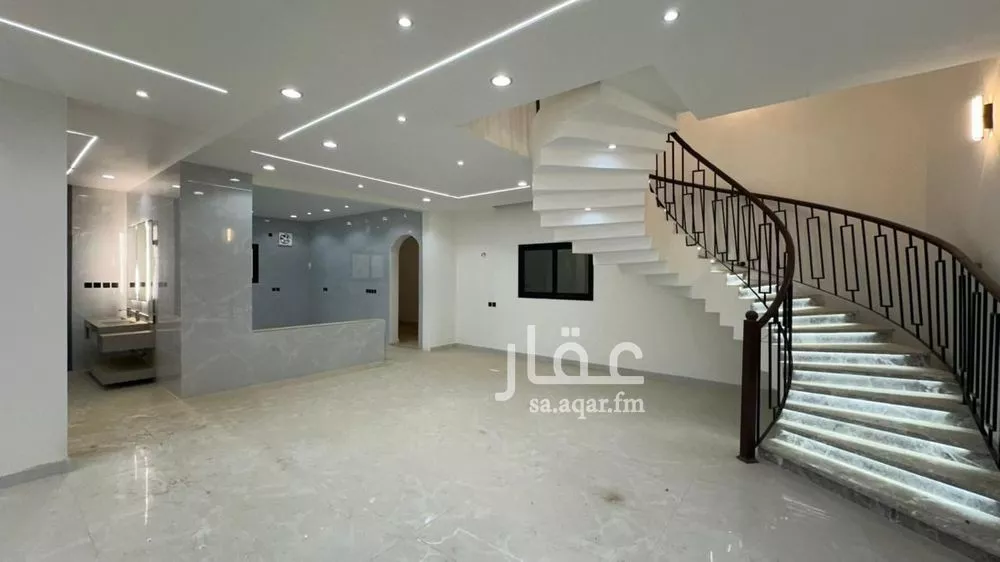 4 bedroom villa in Al Badnah, Hail 11