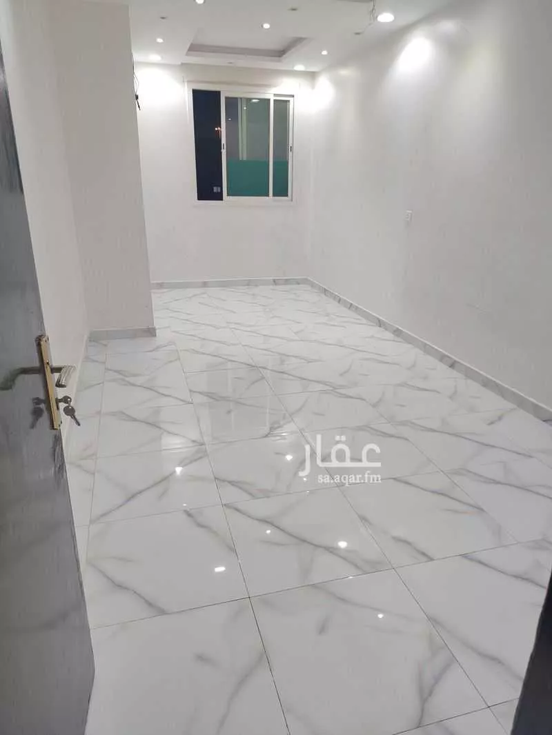 5 bedroom apartment in Al Aziziyah, Riyadh 6