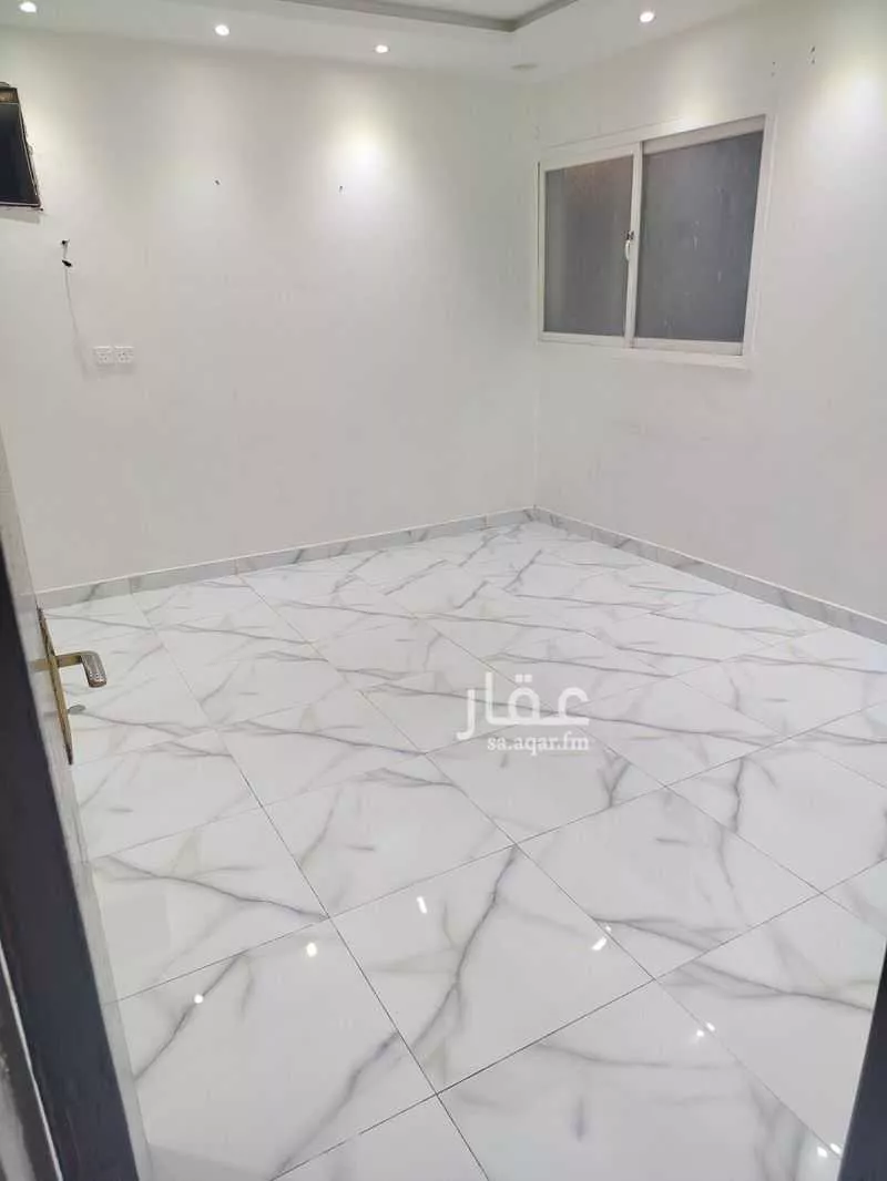 5 bedroom apartment in Al Aziziyah, Riyadh 12