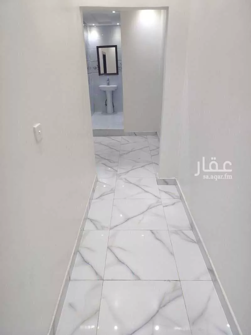5 bedroom apartment in Al Aziziyah, Riyadh 5