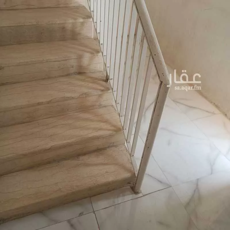 5 bedroom apartment in Al Aziziyah, Riyadh 3