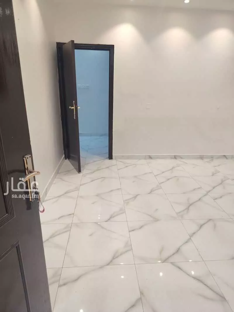 5 bedroom apartment in Al Aziziyah, Riyadh 4