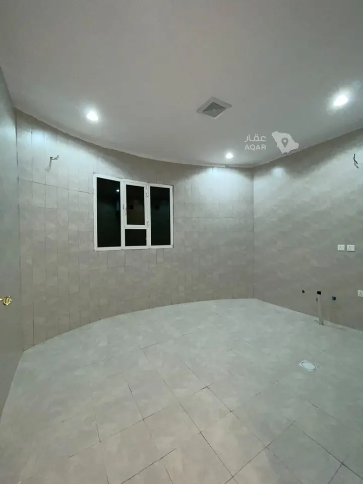 3 bedroom apartment in Tuwaiq, Riyadh 8