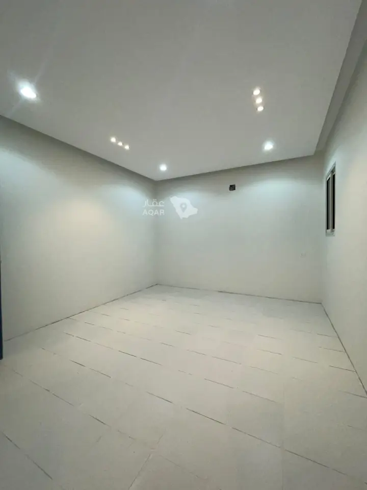 3 bedroom apartment in Tuwaiq, Riyadh 10