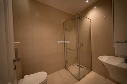 4 bedroom apartment in Al Wurud, Riyadh 7