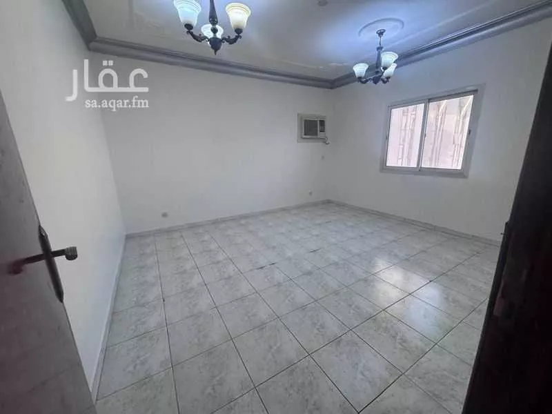شقة 4 غرف في الضباط، الرياض 10