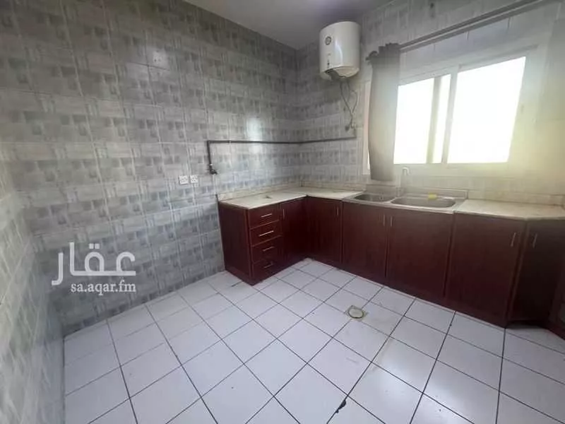 شقة 4 غرف في الضباط، الرياض 7