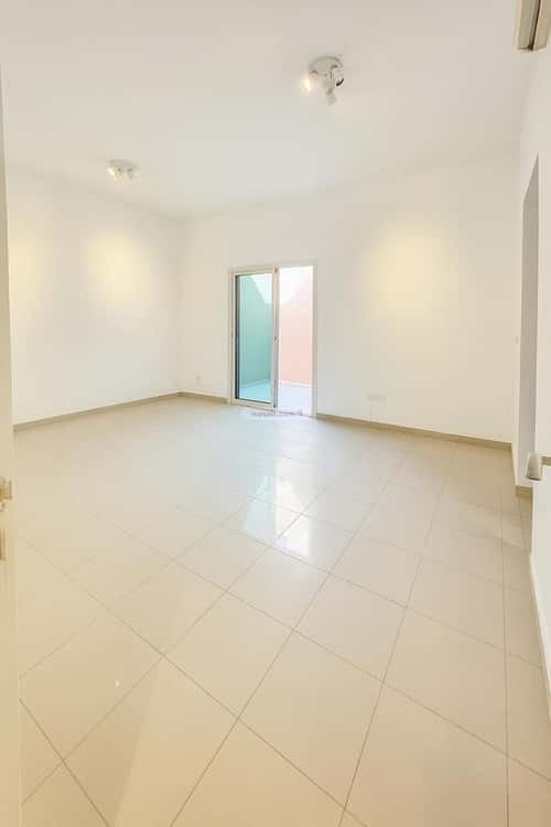 4 bedroom apartment in Al Yasmin 3