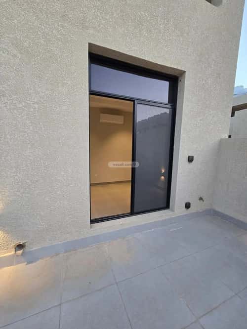 2 bedroom floor in Al Rimal 4